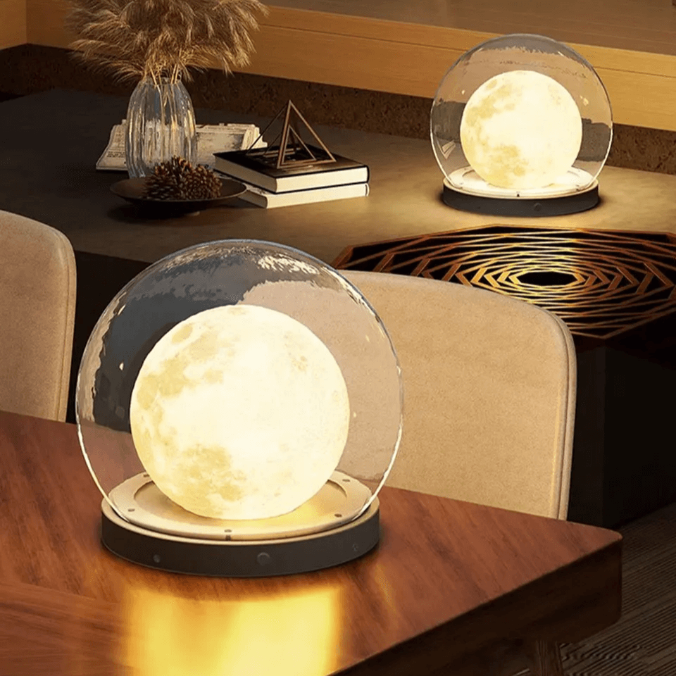 Modern Outdoor Lamp - Moon-Shaped Design