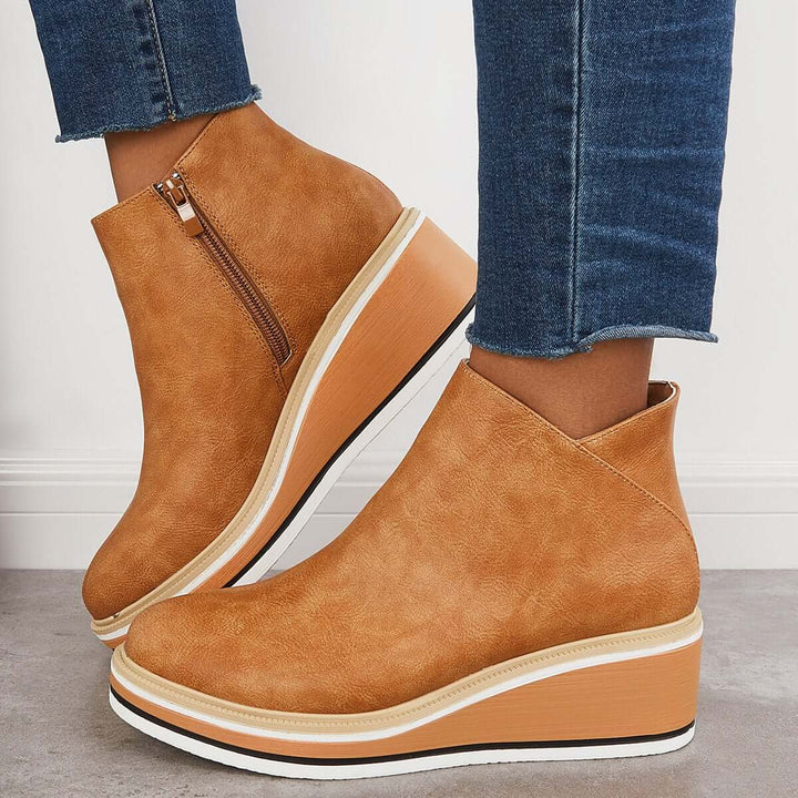Stylish Autumn Wedge-Heel Boot – Mila