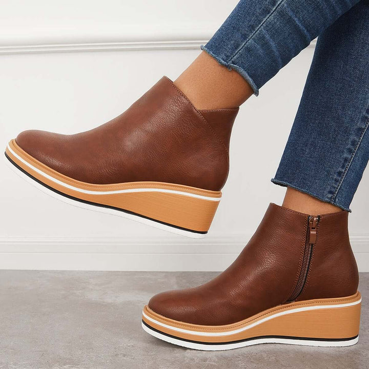 Stylish Autumn Wedge-Heel Boot – Mila