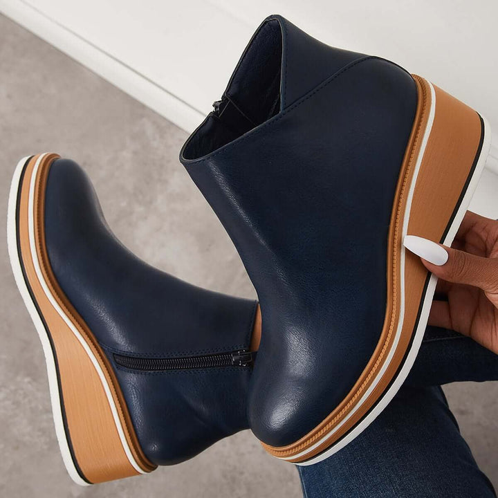 Stylish Autumn Wedge-Heel Boot – Mila