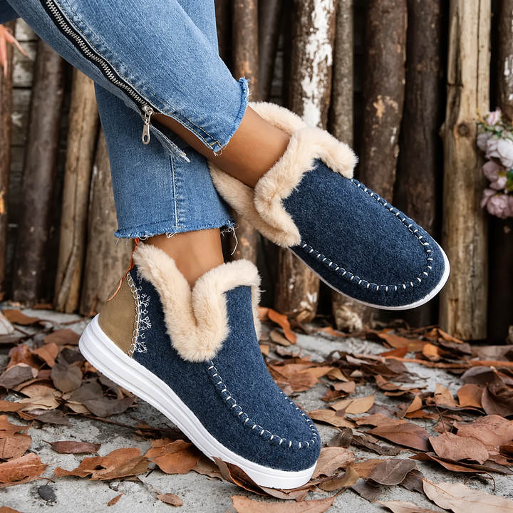 Women's Slip-On Sneakers with Plush Lining