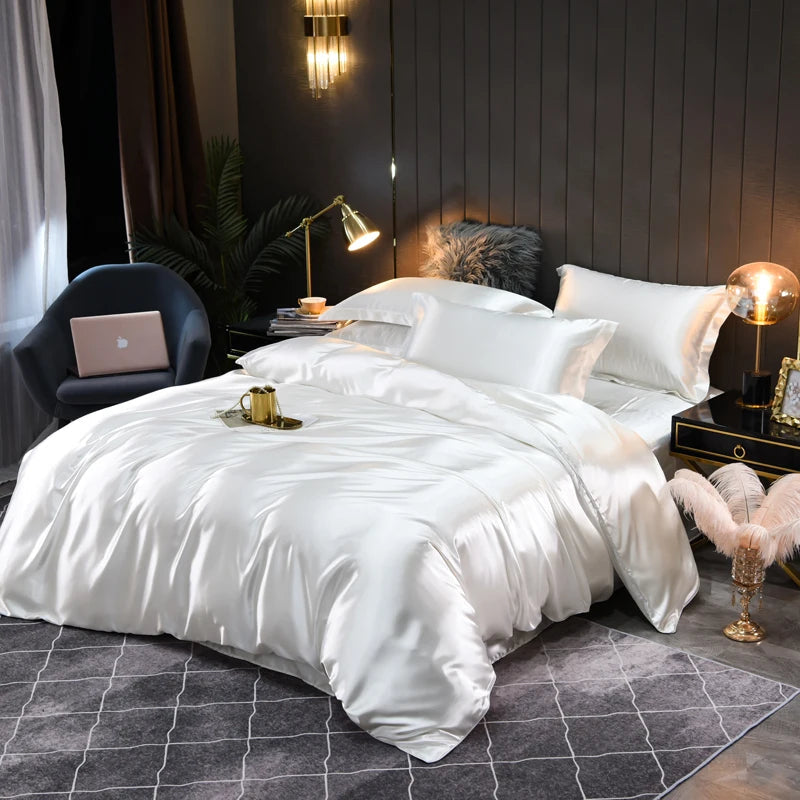 Silky Satin Bedding Set Indulge in Luxurious Comfort