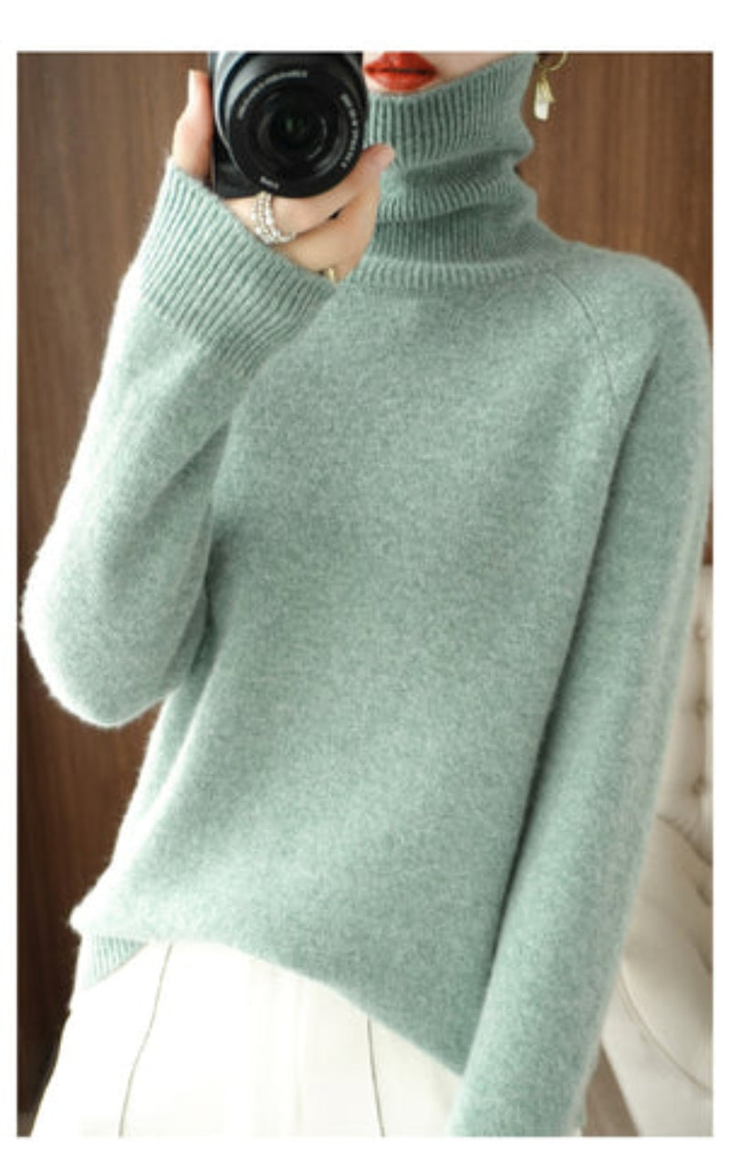 Women's Soft Polo Neck Sweater – Warm and Comfortable, Ideal for Autumn and Winter Outfits