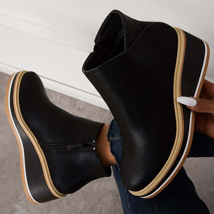 Stylish Autumn Wedge-Heel Boot – Mila