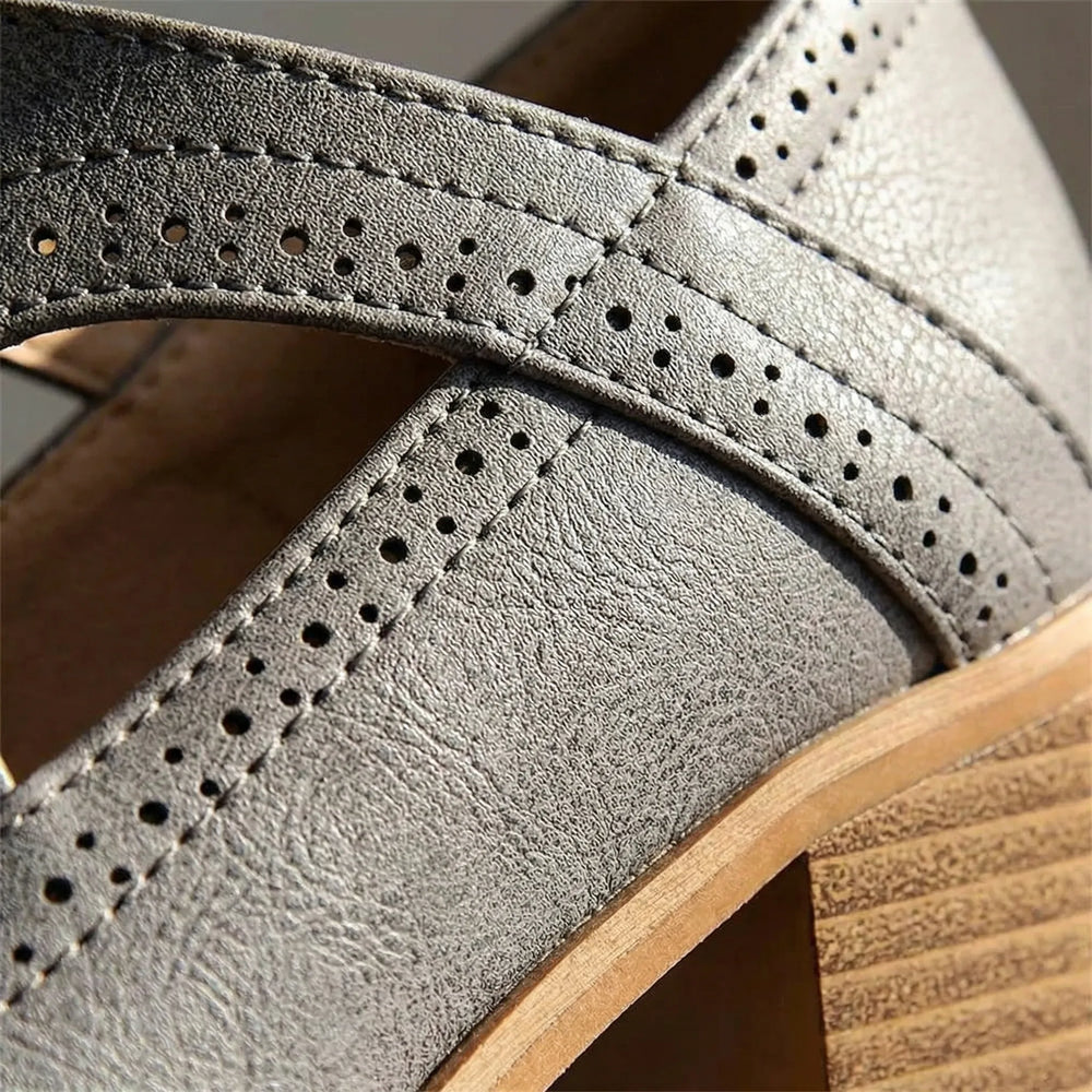 Broquella - Lace-Up Block Heel Brogue Boot