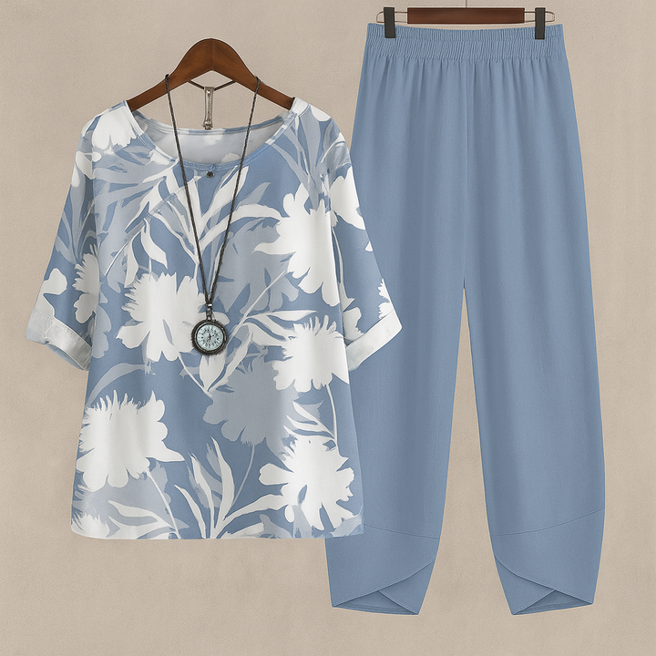 Perfectly Comfortable Elegant Floral 2 Piece Set for Women