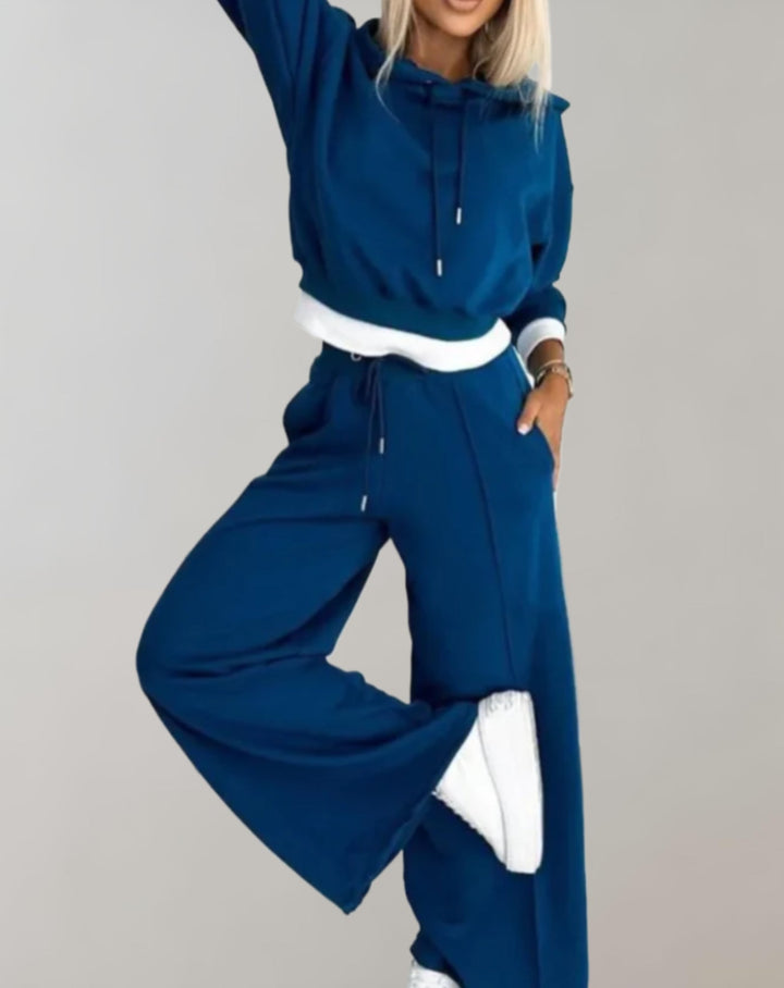 Women's Tracksuit Set – 2-Piece, Comfortable, Casual with Hoodie and Wide-Leg Pants