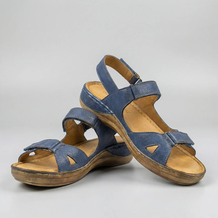 Cushvera - Open Toe Low Platform Sandal