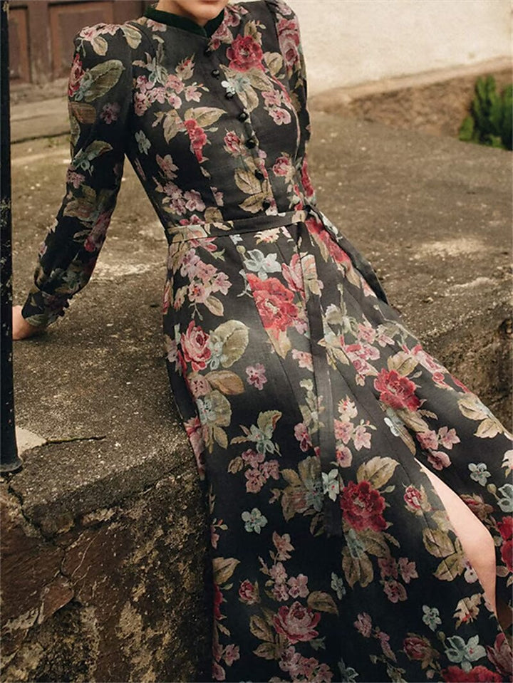 Long Women's Vintage Dirndl Dress with Floral Pattern and Apron, Made of High-Quality Fabric