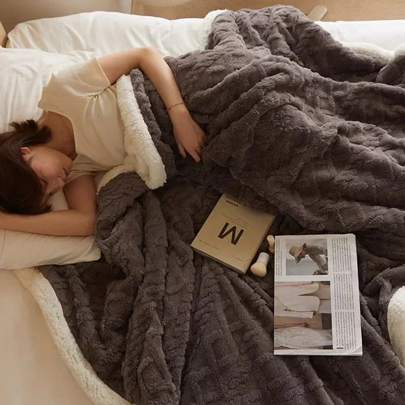 Reversible Textured Winter Blanket – Warmlio