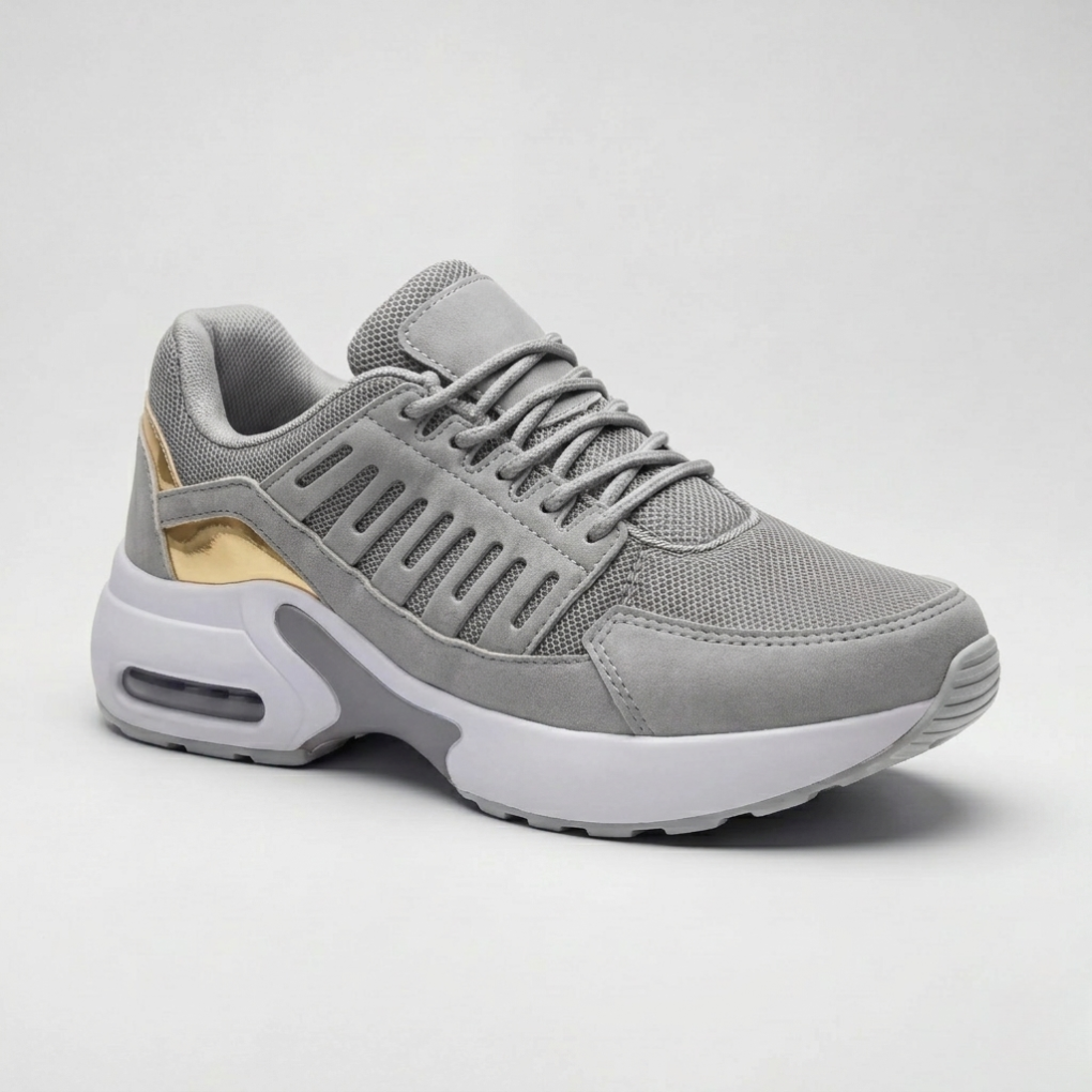 Wide-Fit Low-Top Casual Sneaker