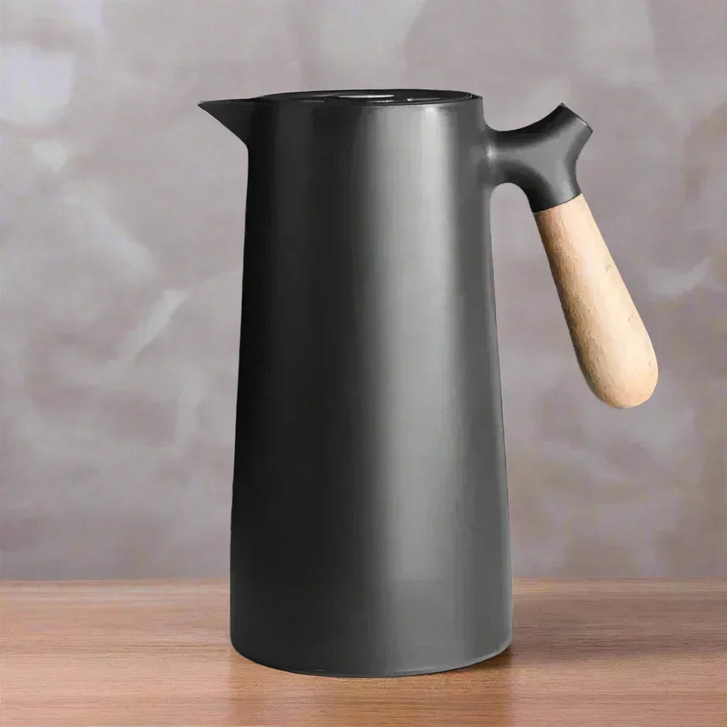 Stylish Thermos Flask with Long-Lasting Heat & Cold Insulation – NordicTherm