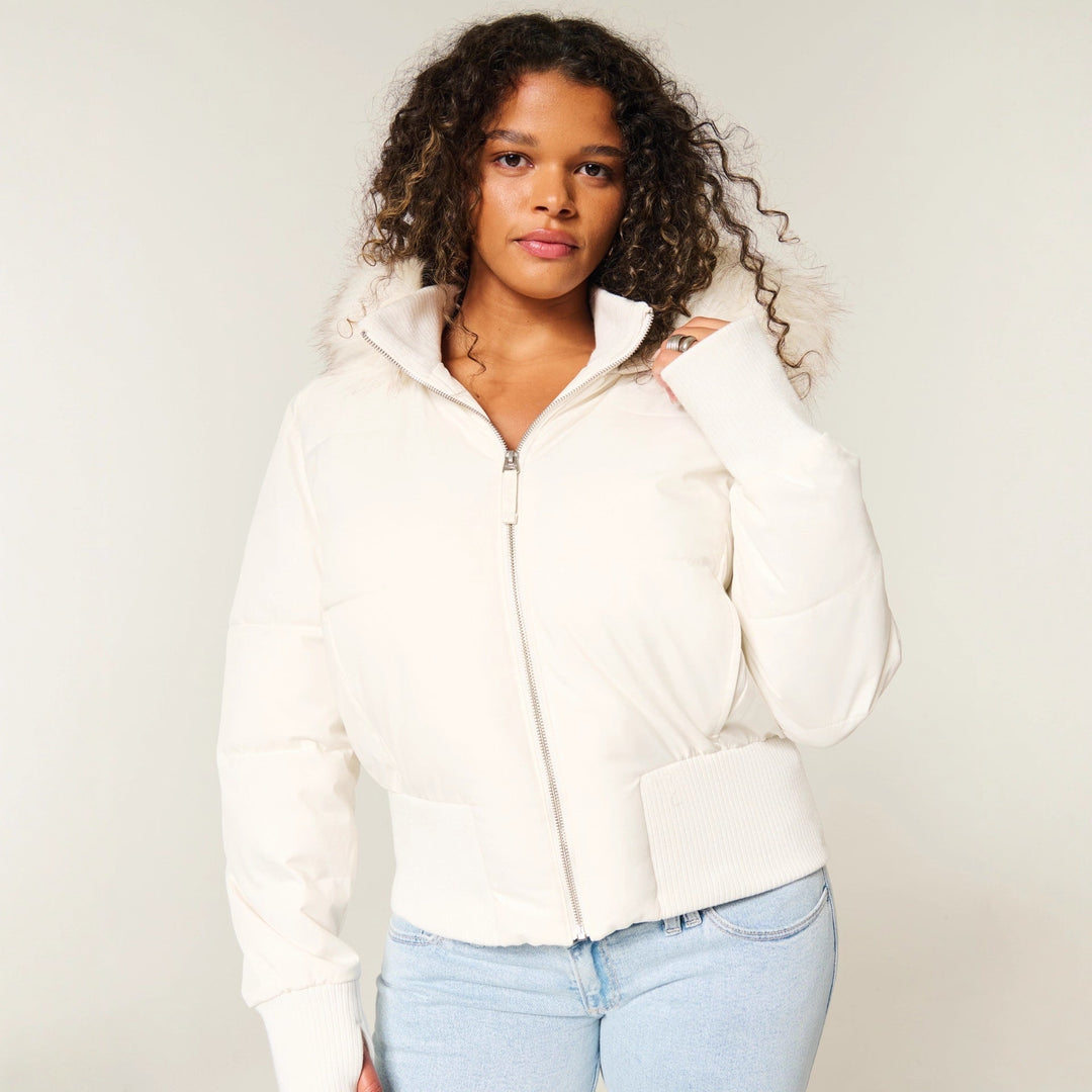 Women's Quilted Short Coat – Detachable Hood, Warm and Suitable for Winter