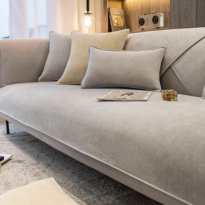 Anti-Slip Sofa Cover Pet-Friendly and Scratch-Resistant