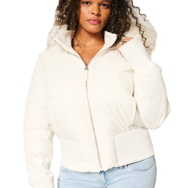Women's Quilted Short Coat – Detachable Hood, Warm and Suitable for Winter