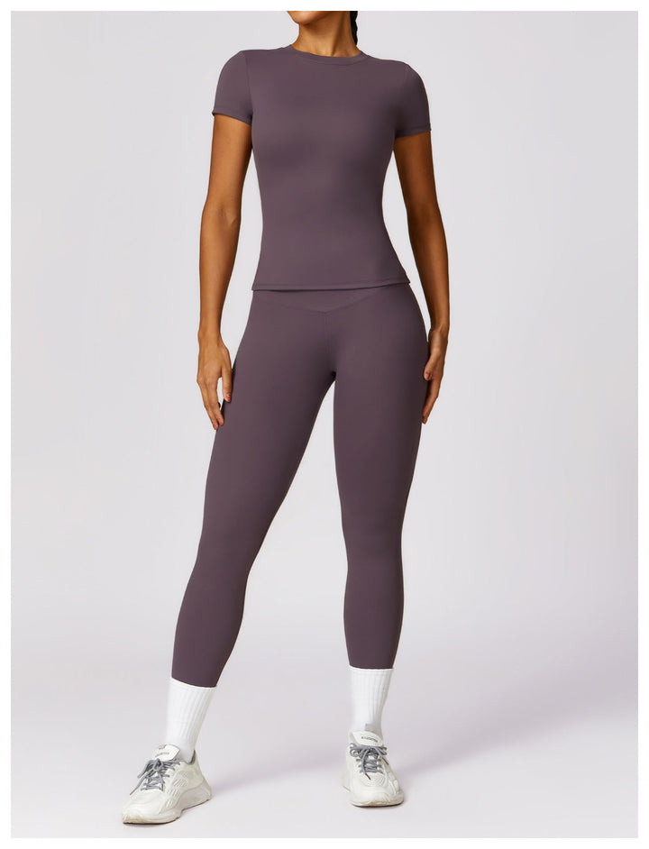 Gabriella - 2-Piece Shaping Gym Set with Short Sleeves