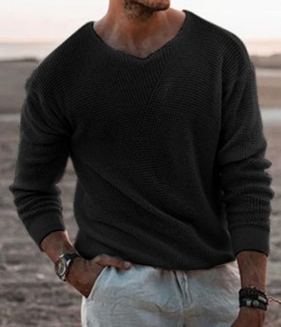 Relaxed-Fit Long-Sleeve Sweater – Tim