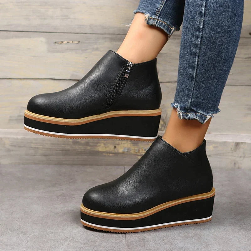 Stylish Autumn Wedge-Heel Boot – Mila