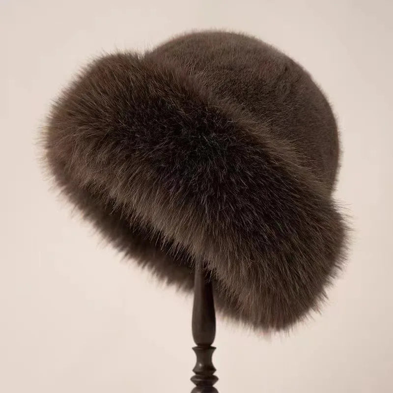 Faux Fur Women's Hat with Luxury Finish – Warm and Fashionable Winter Headwear