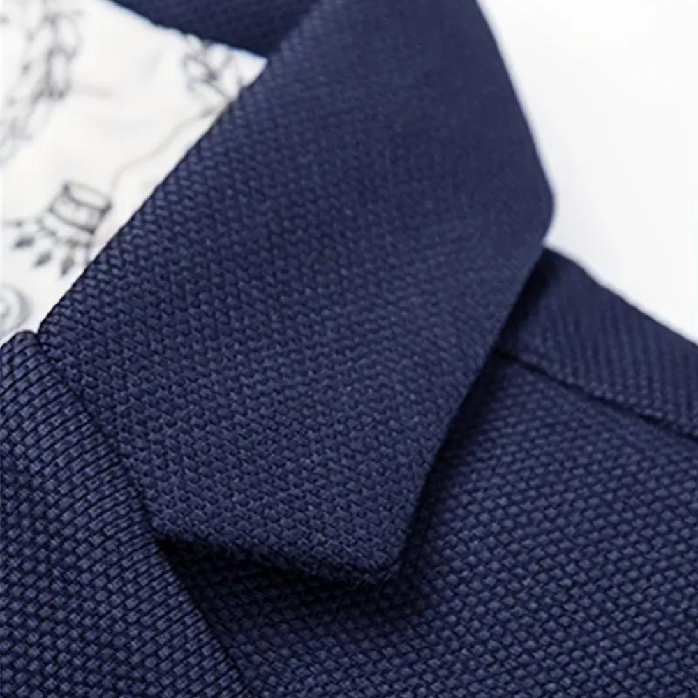 Elegant Men's Blazer Refined Tailoring