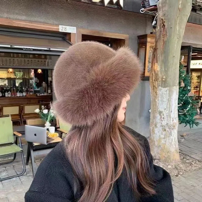Faux Fur Women's Hat with Luxury Finish – Warm and Fashionable Winter Headwear