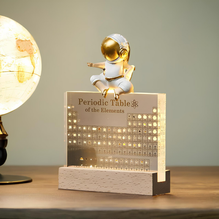 Tabletop Display with Elements - Elementiqo