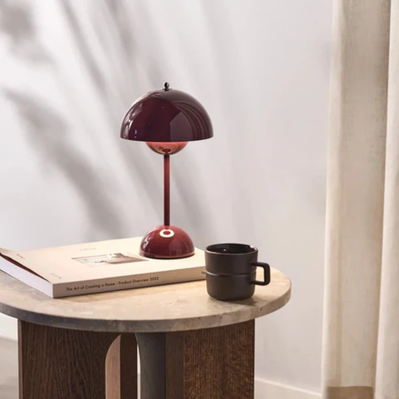Modern Touch-Sensitive Table Lamp - LumiTouch