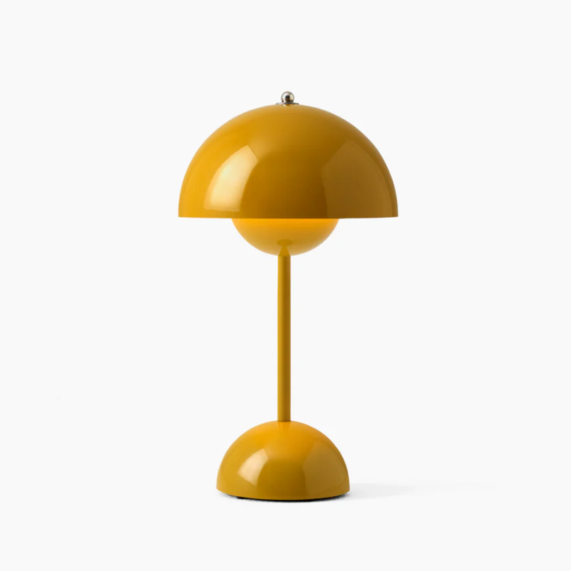 Modern Touch-Sensitive Table Lamp - LumiTouch