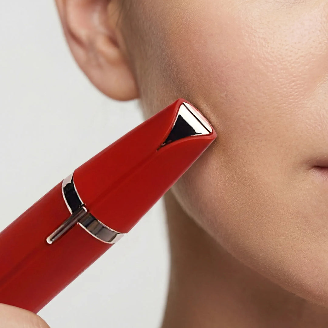 Veluxé - Compact Lipstick-Sized Facial Trimmer