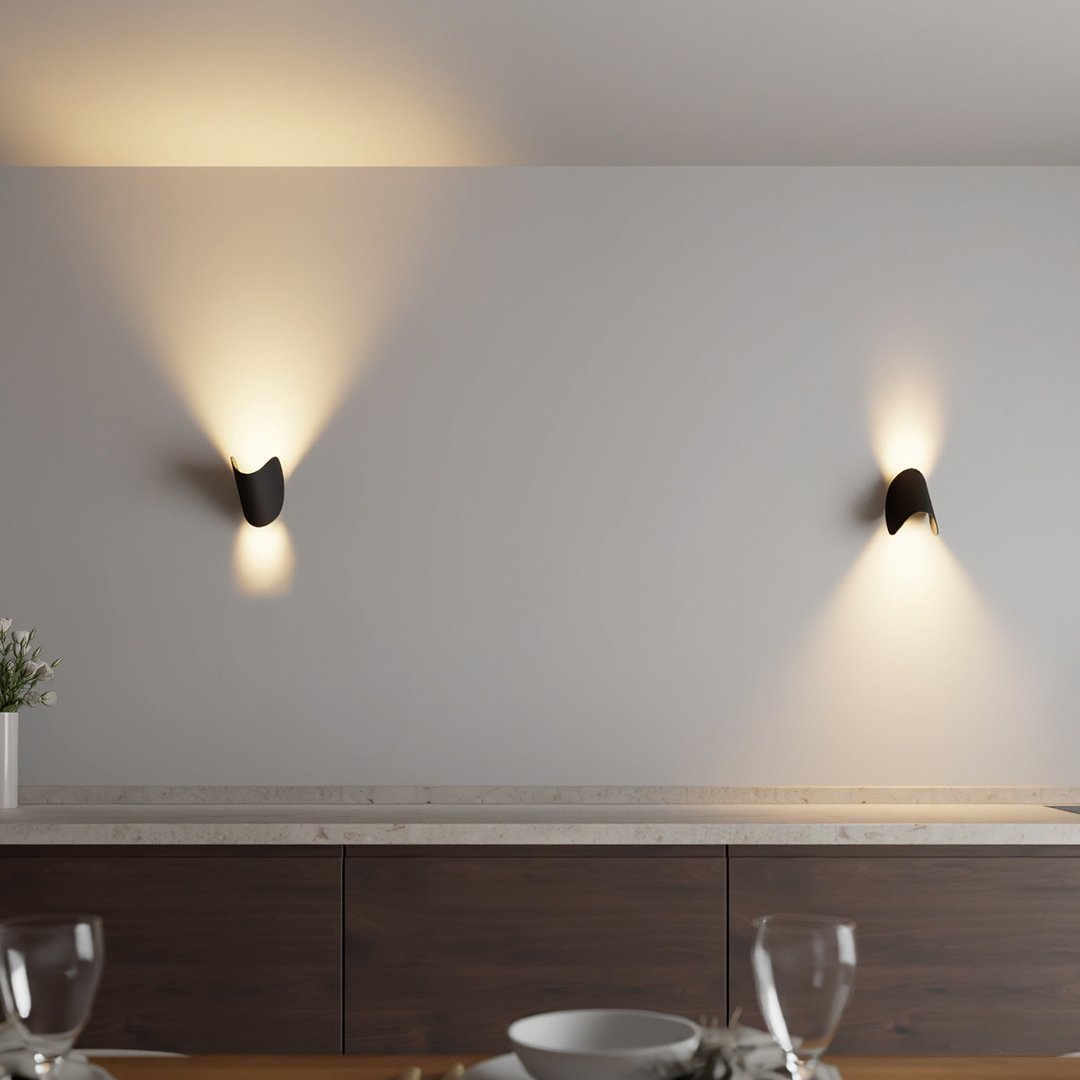 Adjustable LED Wall Lamp with Half-Moon Design | Modern Design for Indoor and Outdoor Use