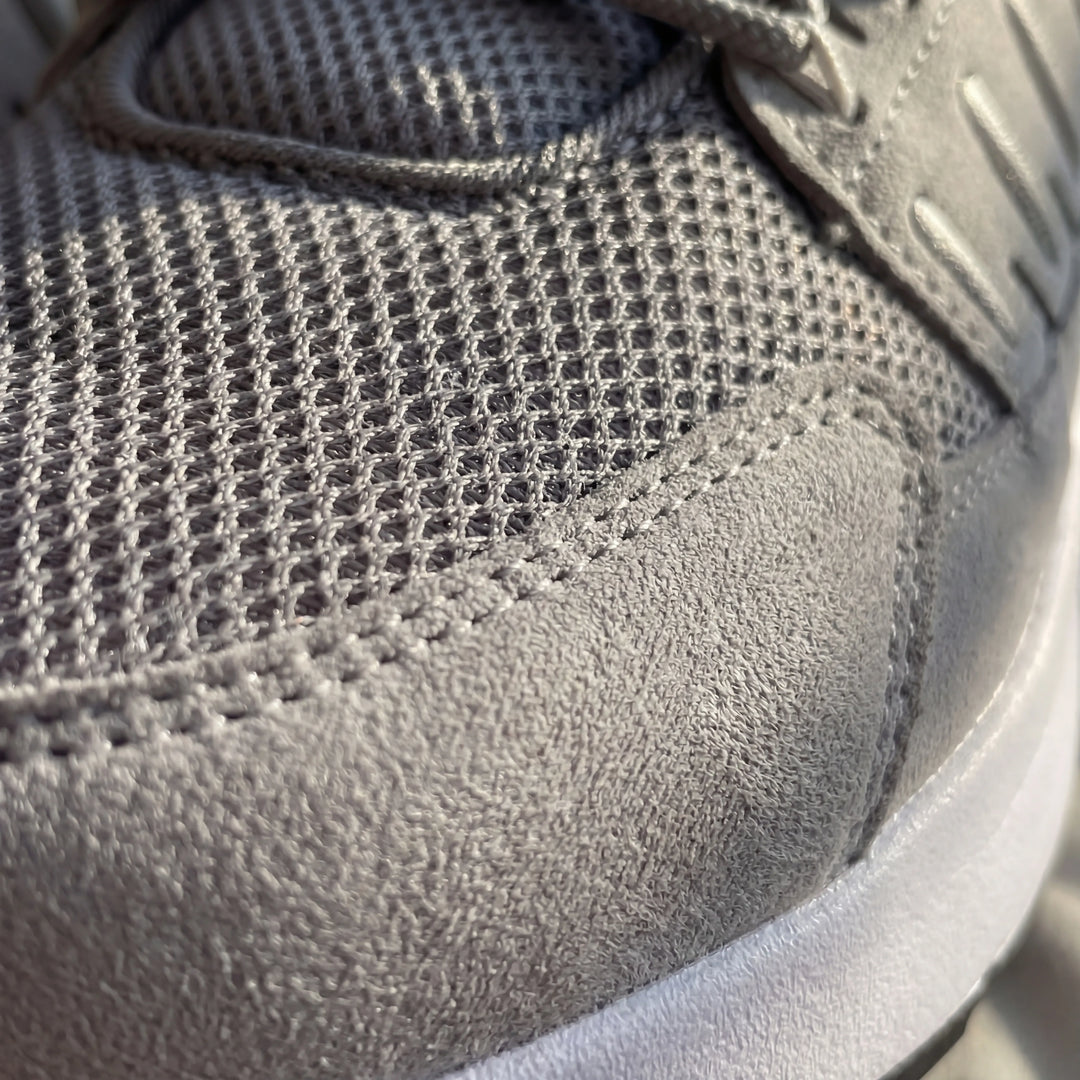Widstride - Wide-Fit Low-Top Casual Sneaker