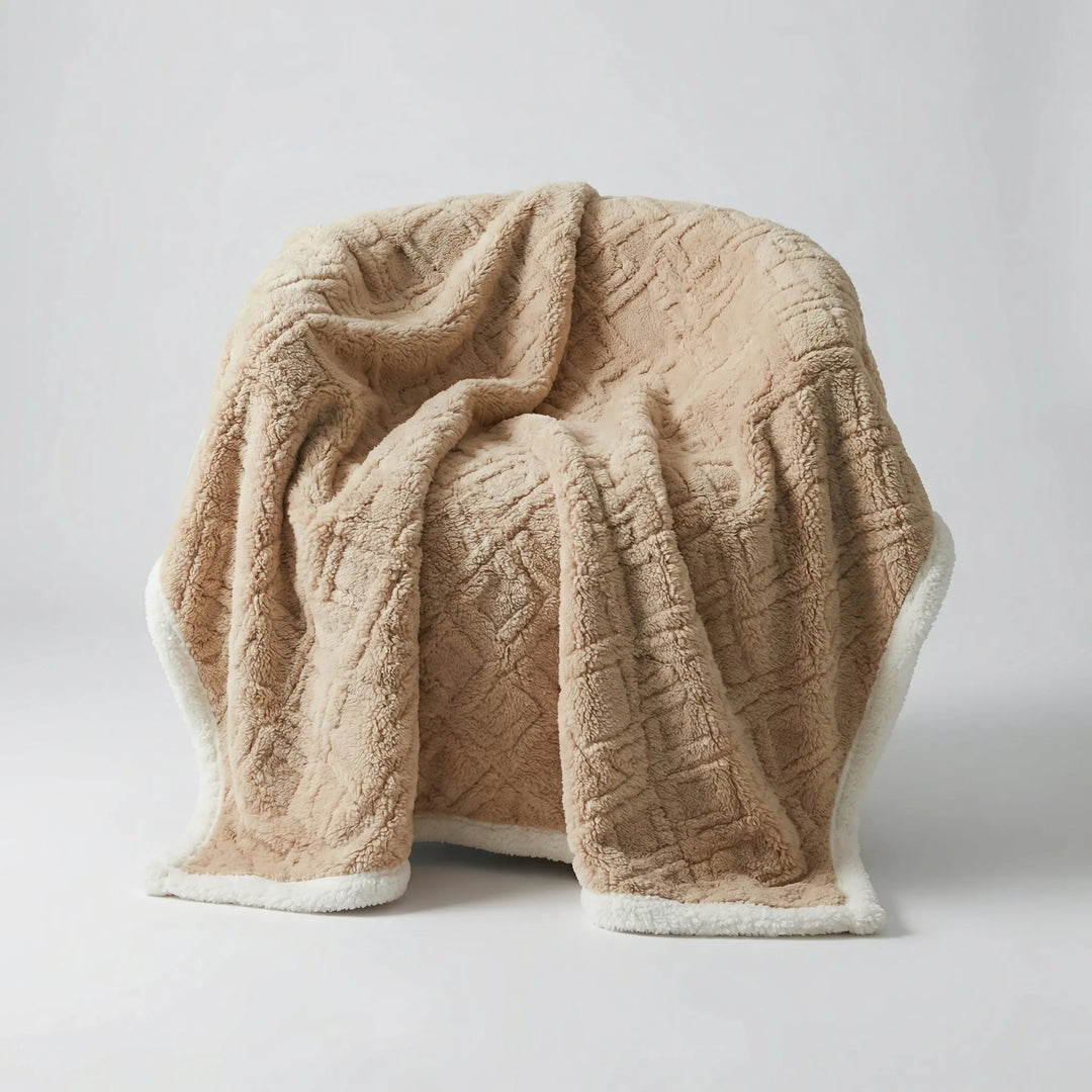 Wyntherr - Thick Double-Sided Plush Winter Blanket