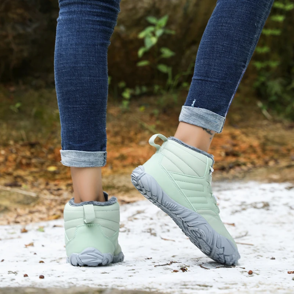 Warm Barefoot Snow Boots - FrostFlex