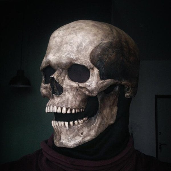 Skull Mask — Make Every Room Shudder with Lifelike Details and All-Night Comfort