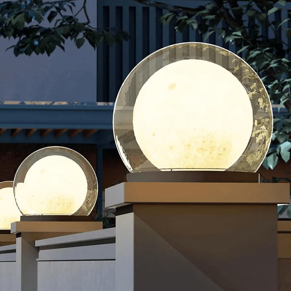 Modern Outdoor Lamp - Moon-Shaped Design