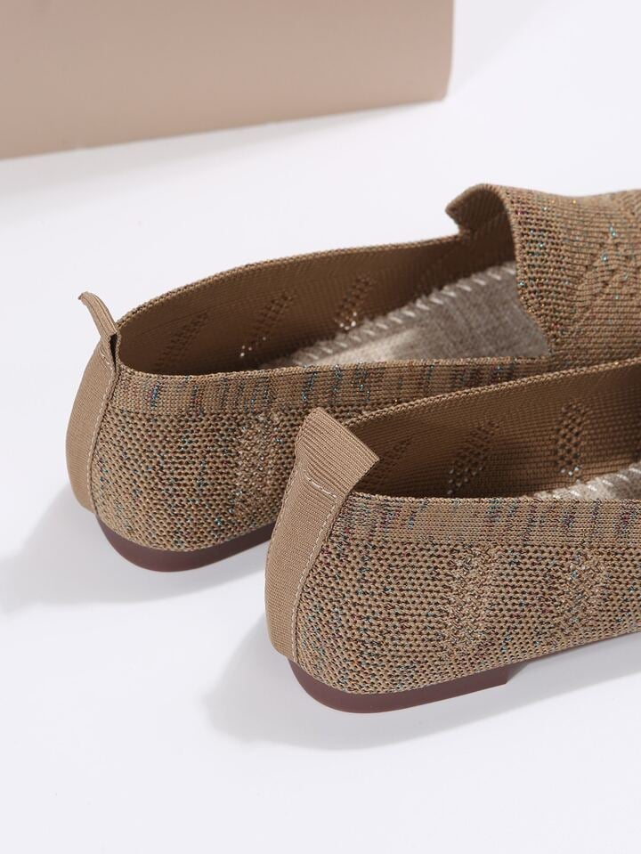 Women's orthopaedic slip-on sneakers with soft footbed, breathable mesh