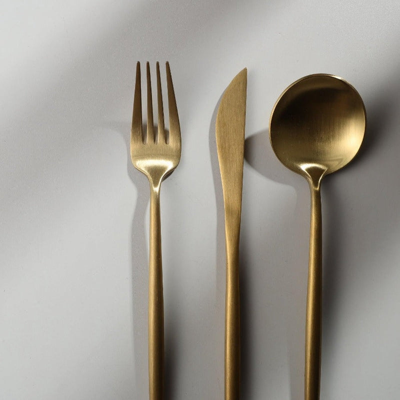 Minimalist Cutlery for Modern Tables - PureSet