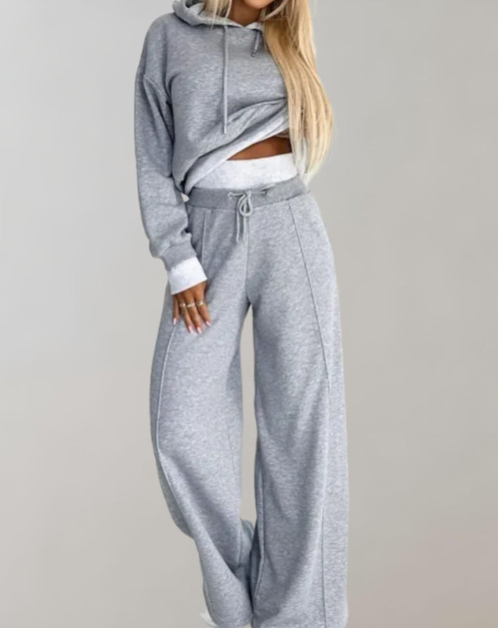 Cléo - Comfortable Two-Piece Hooded Set with Wide-Leg Pants