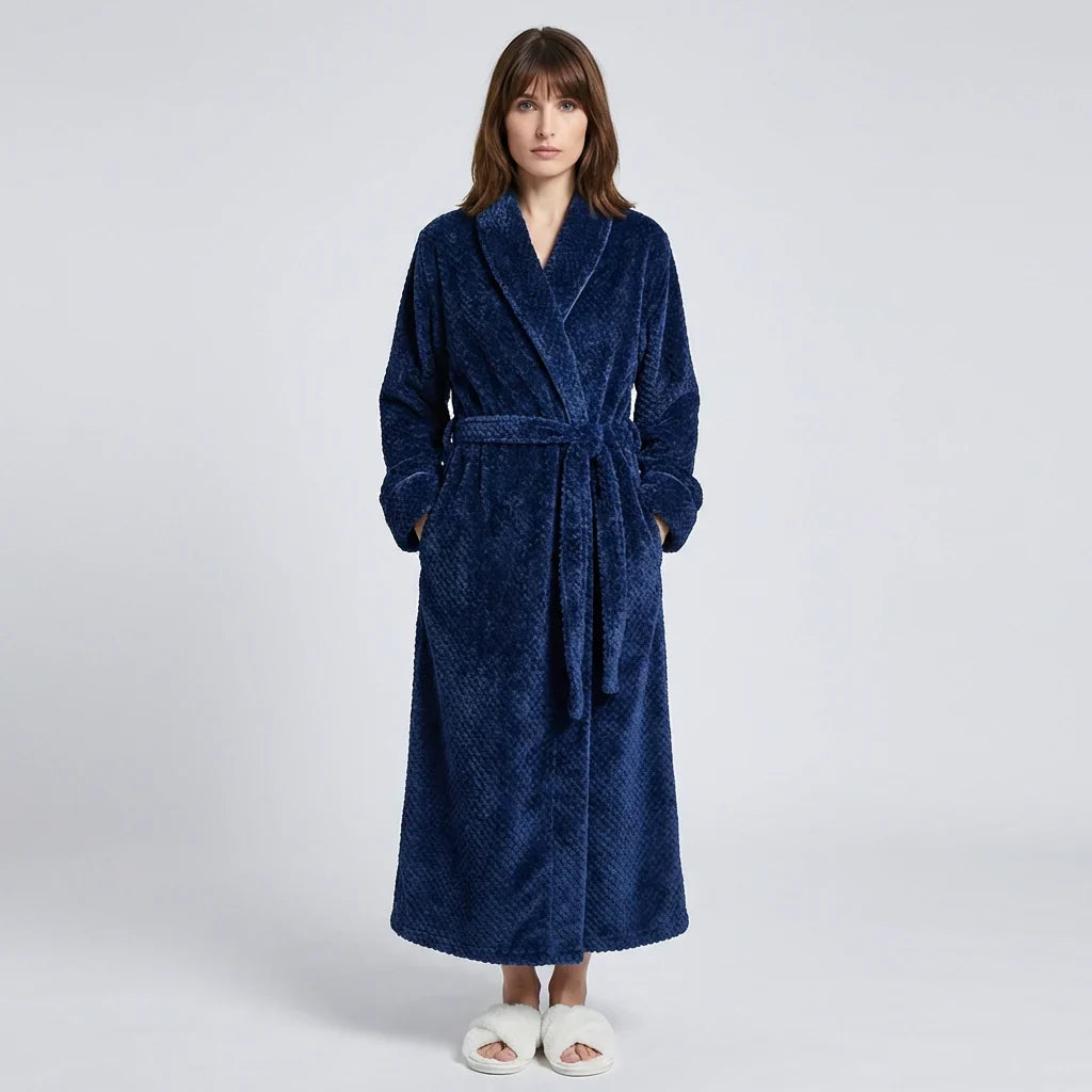 Women’s Plush Hooded Bathrobe