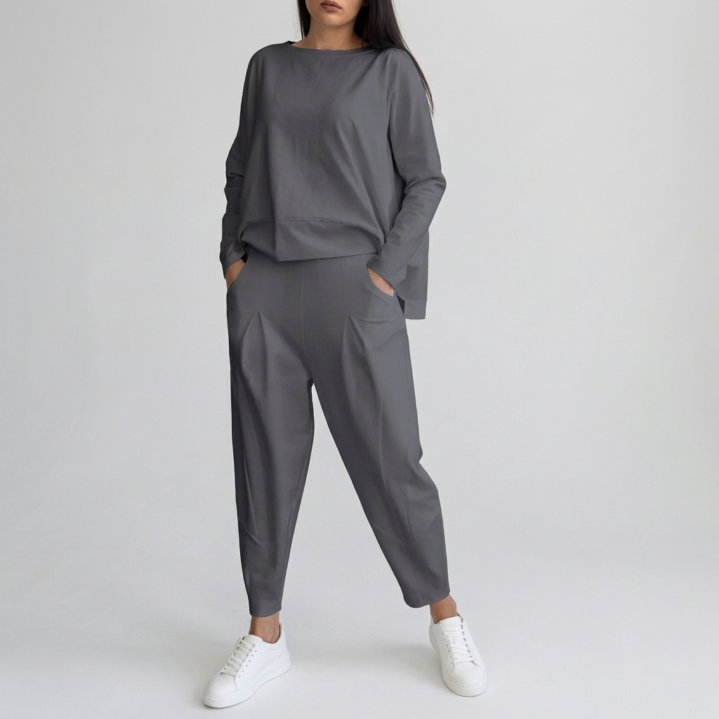 Two-Piece Leisure Suit with Round Neck and Long Sleeves