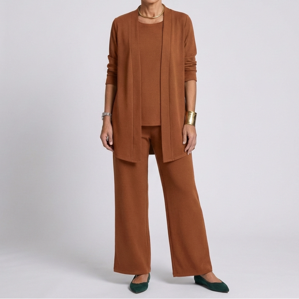 Elegant Three-Piece Pantsuit for Women