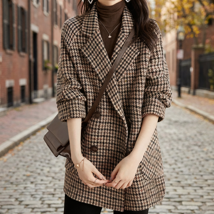 Women’s Coat with Classic Double-Breasted Design