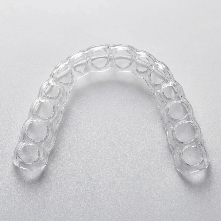 Snap-On Cosmetic Dental Veneer