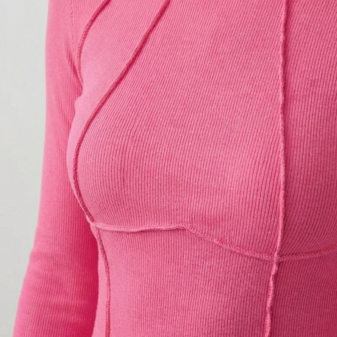 Fitted Ribbed Long-Sleeve Crop Top