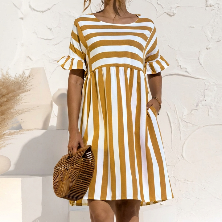 Elegant Maxi Dress with Long Sleeves