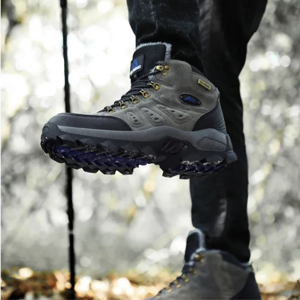 Sturdy, Versatile Hiking Boots - Expedition Trek