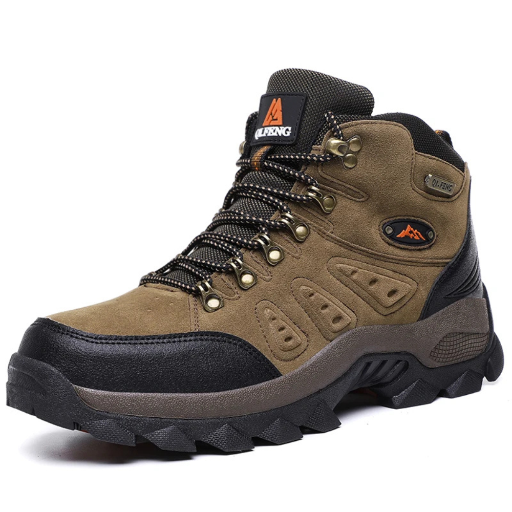 Sturdy, Versatile Hiking Boots - Expedition Trek