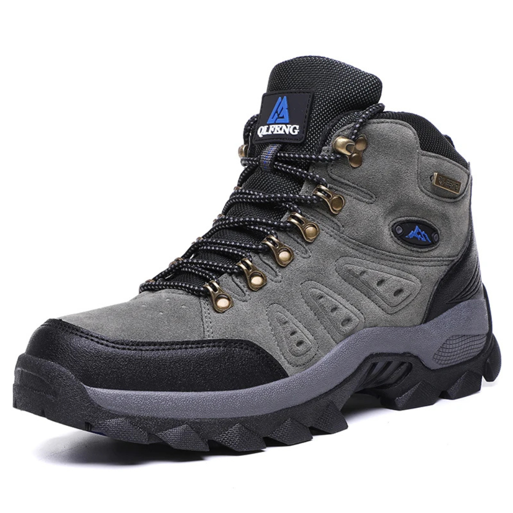 Sturdy, Versatile Hiking Boots - Expedition Trek