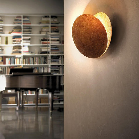 Wall Lamp with Magical Moonlight - Lunora