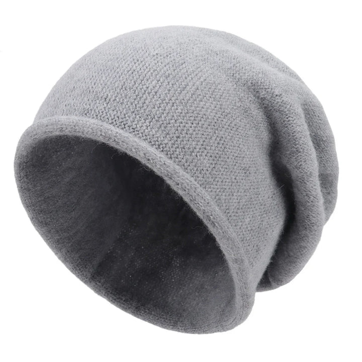 Women's soft casual relaxed-fit knit beanie with slouchy design